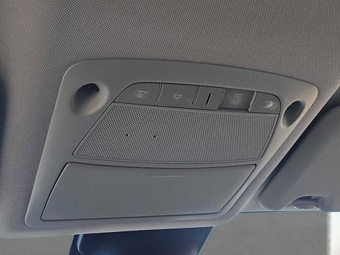 Used 2021 Nissan Rogue Sport SV image 28