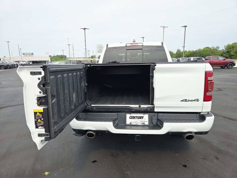 Used 2020 RAM 1500 Limited AWD/4WD image 16