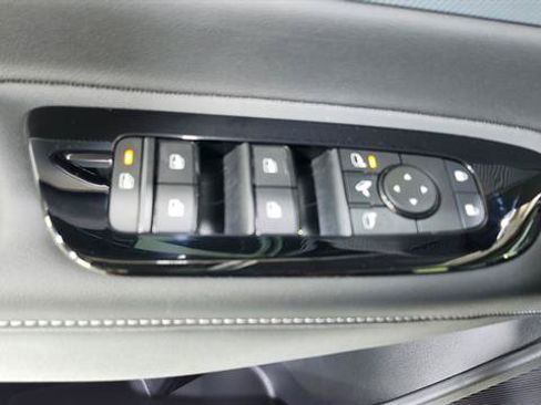 Certified 2026 Nissan Murano Platinum w/ Cargo Package AWD/4WD image 22