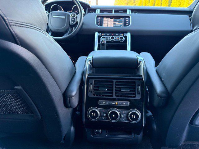 Used 2015 Land Rover Range Rover Sport Supercharged AWD/4WD image 10