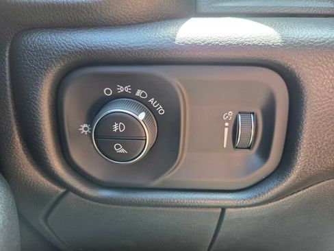 New 2026 RAM 2500 Tradesman AWD/4WD image 22