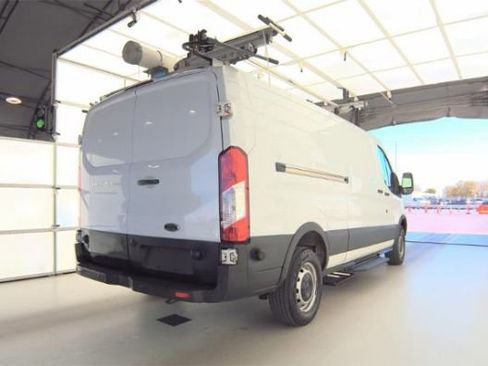 Used 2019 Ford Transit 250 148 Low Roof RWD image 3