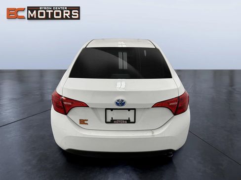 Used 2018 Toyota Corolla SE image 5