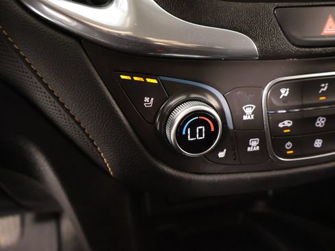 Used 2019 Chevrolet Equinox Premier FWD image 7