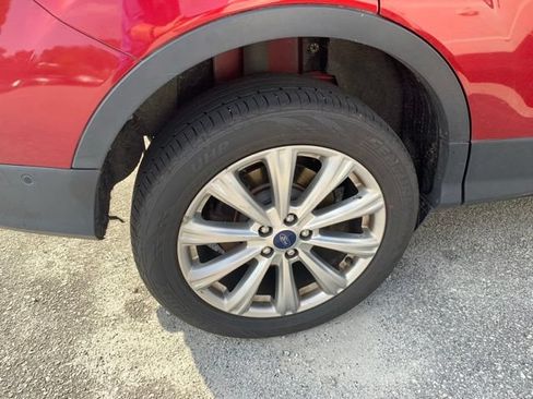 Used 2018 Ford Escape Titanium AWD/4WD image 8