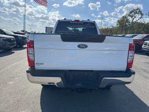 Certified 2021 Ford F250 XL w/ STX Appearance Package AWD/4WD image 6