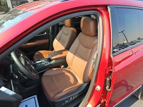 Used 2025 Cadillac XT5 Sportv image 30