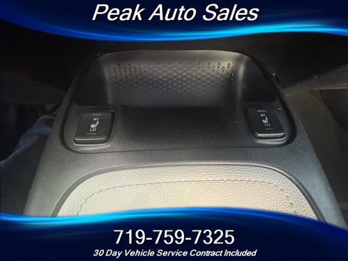 Used 2019 Toyota Corolla XSE image 21