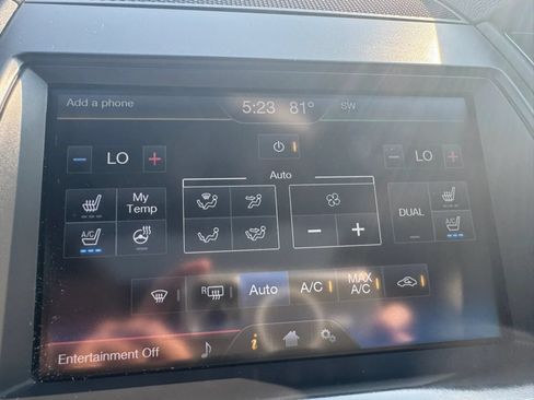 Used 2014 Ford Taurus Limited w/ Equipment Group 301A AWD/4WD image 21