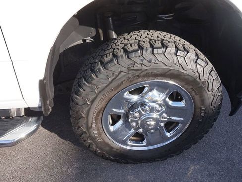 Used 2019 RAM 2500 Big Horn image 16