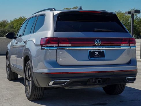 New 2024 Volkswagen Atlas SE image 6