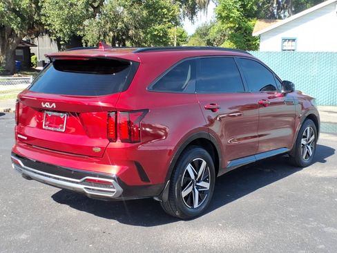 Used 2023 Kia Sorento S w/ Panoramic Sunroof Package FWD image 5