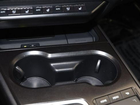 Used 2022 Lexus UX 250h w/ Premium Package AWD/4WD image 30