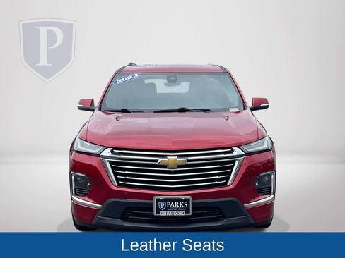 Used 2023 Chevrolet Traverse Premier AWD/4WD image 3
