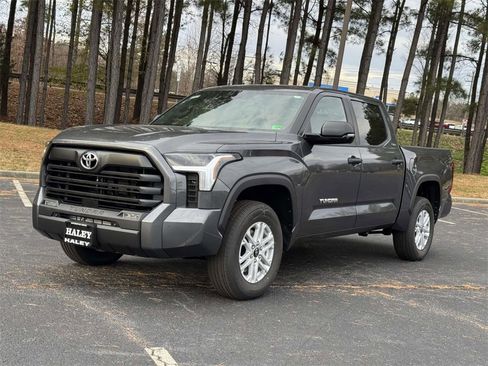 New 2026 Toyota Tundra SR5 w/ SR5 Convenience Package image 22