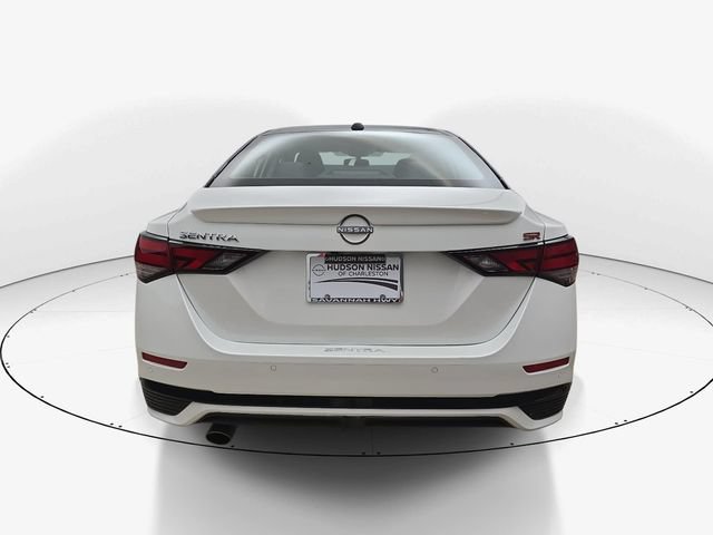 Used 2025 Nissan Sentra SR FWD image 7