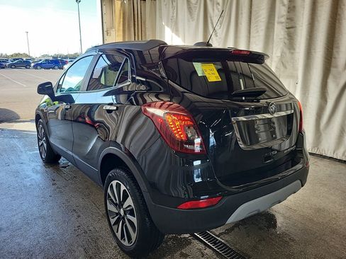Used 2021 Buick Encore Preferred image 4