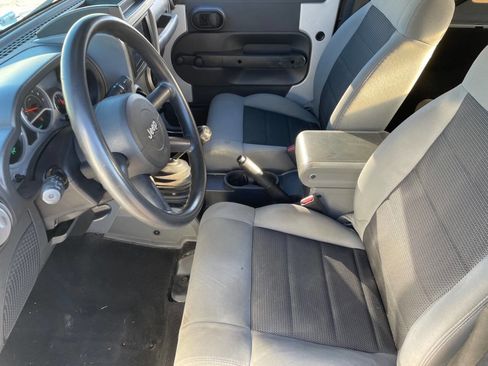 Used 2010 Jeep Wrangler Sport image 15