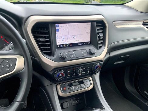 Used 2023 GMC Acadia Denali FWD image 6