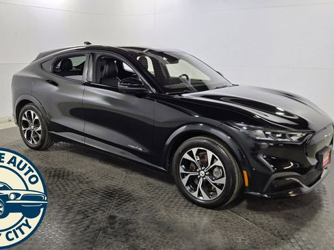 Used 2021 Ford Mustang Mach-E Premium AWD/4WD image 9