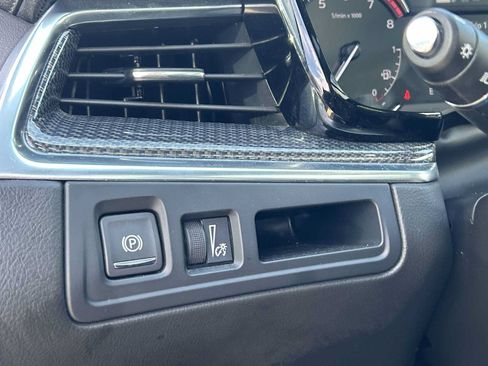 Used 2024 Cadillac XT5 Sportv AWD/4WD image 19