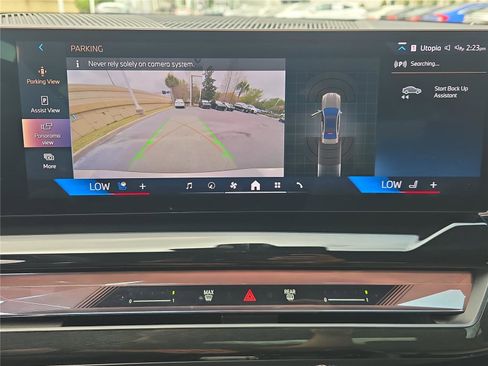 Used 2024 BMW i5 eDrive40i w/ Convenience Package image 20