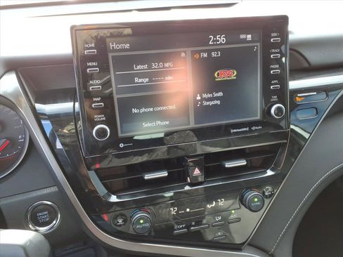 Used 2021 Toyota Camry XSE image 13