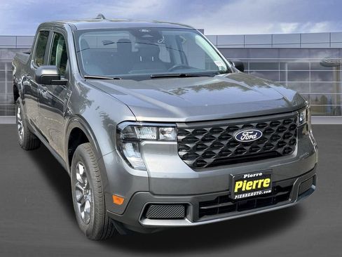 New 2026 Ford Maverick XLT w/ Equipment Group 301A AWD/4WD image 2