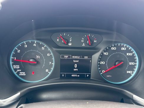 Used 2018 Chevrolet Equinox LT AWD/4WD image 18