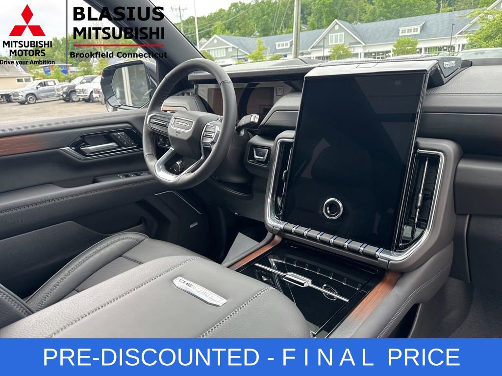 Used 2026 GMC Yukon Denali w/ Sun & Power Step Package AWD/4WD image 47