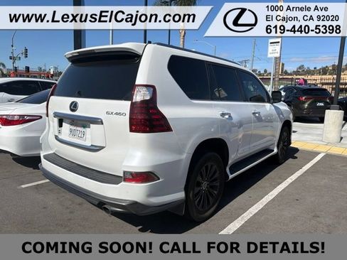 Used 2022 Lexus GX 460 Premium w/ Accessory Package AWD/4WD image 6
