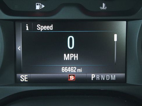 Used 2018 Chevrolet Camaro LT RWD image 13