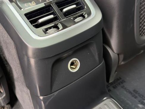 Used 2017 Volvo XC90 T8 Inscription AWD/4WD image 46