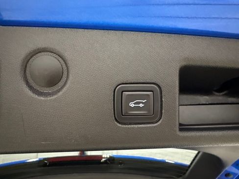 Used 2024 Chevrolet Equinox LT AWD/4WD image 38