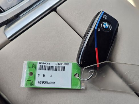 Used 2024 BMW X5 M60i w/ Executive Package AWD/4WD image 31