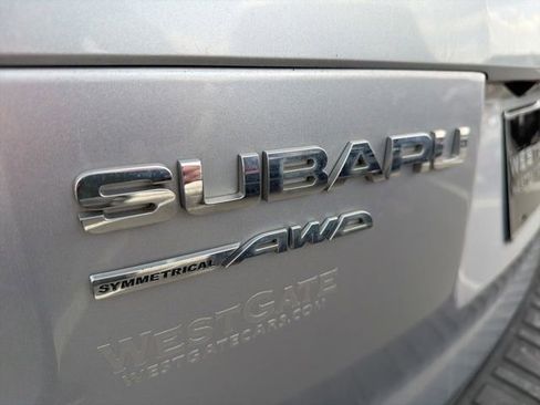 Used 2015 Subaru Forester 2.5i Premium w/ Popular Package #1 AWD/4WD image 10