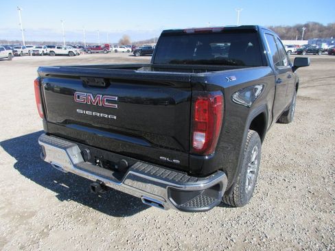 New 2026 GMC Sierra 1500 SLE AWD/4WD image 5