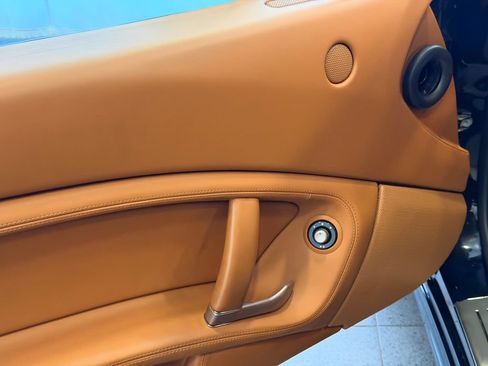 Used 2010 Ferrari California RWD image 14