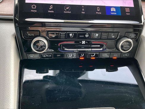 Used 2022 Jeep Grand Cherokee L Summit w/ Advanced Protech Group IV image 33