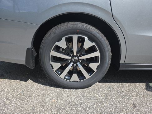 New 2026 Honda Odyssey EX-L image 35