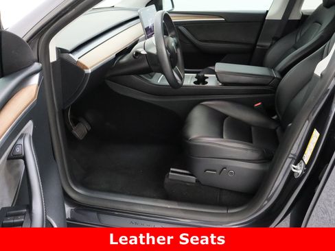 Used 2024 Tesla Model Y Long Range image 14