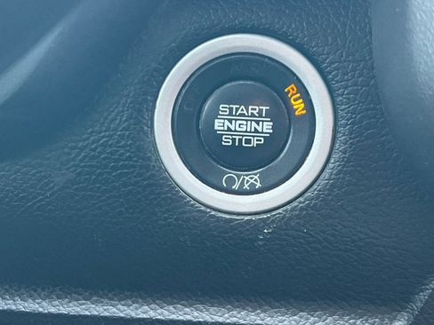 Used 2019 RAM 2500 Big Horn image 21