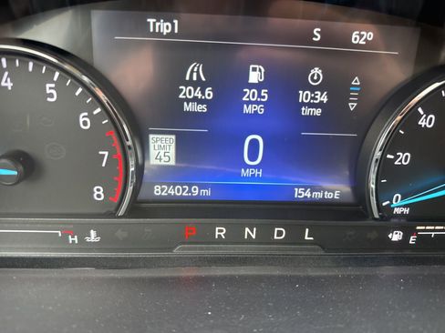 Used 2022 Ford Explorer Limited w/ Limited Technology Package image 14