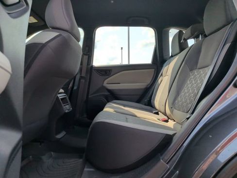 Used 2026 Subaru Forester w/ Base/Premium Plus Package AWD/4WD image 23