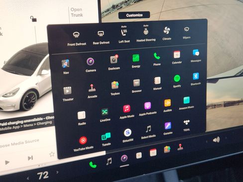 Used 2021 Tesla Model Y Performance image 19