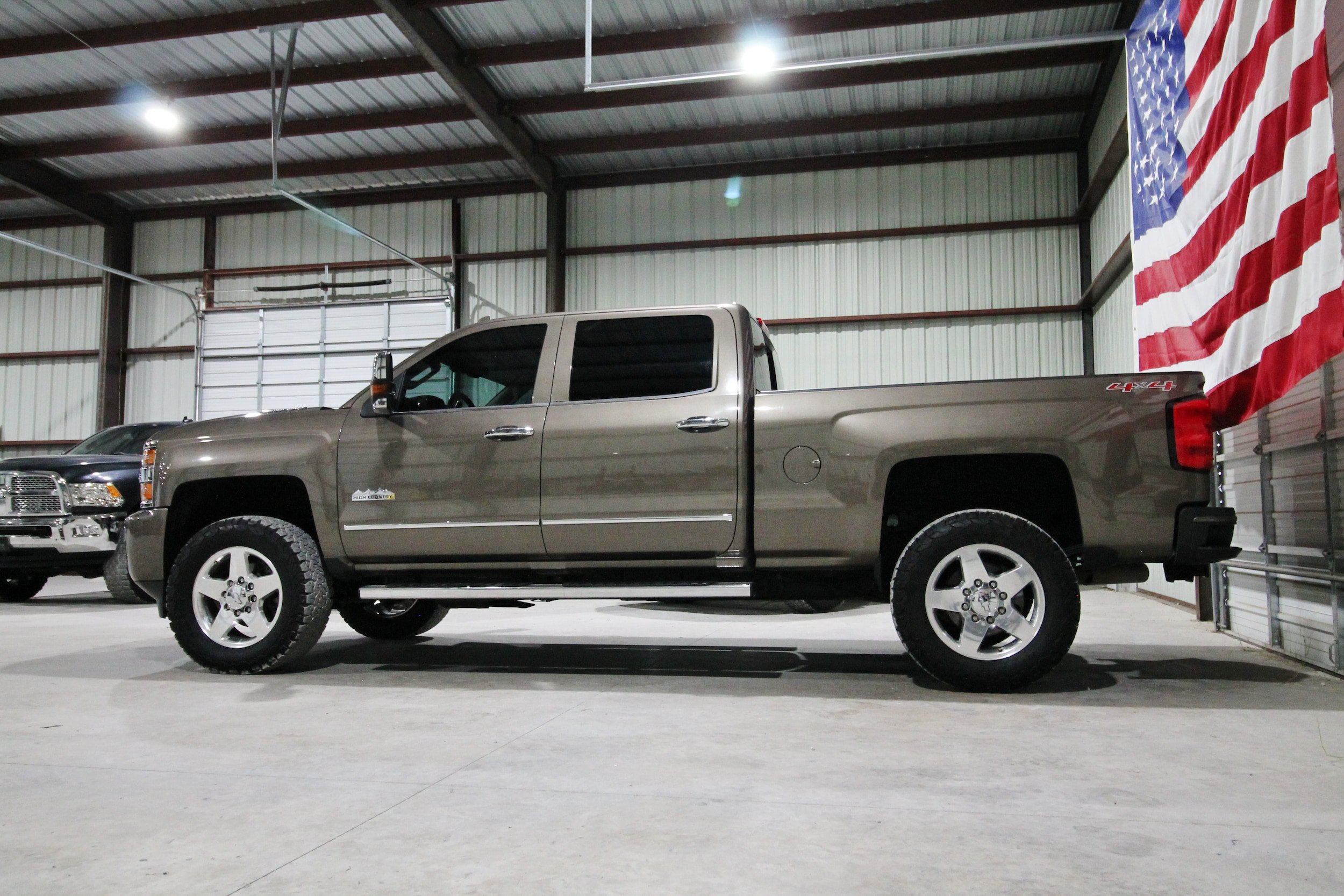 Used 2015 Chevrolet Silverado 2500 High Country w/ Duramax Plus Package AWD/4WD image 6