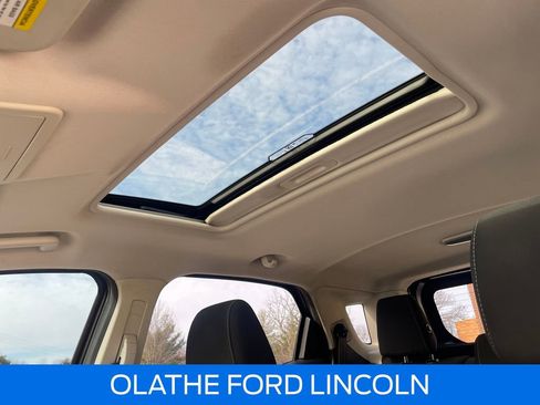 Certified 2019 Ford EcoSport SE image 16