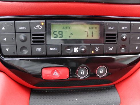 Used 2012 Maserati GranTurismo Sport RWD image 14