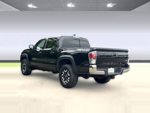 Used 2022 Toyota Tacoma TRD Off-Road image 24