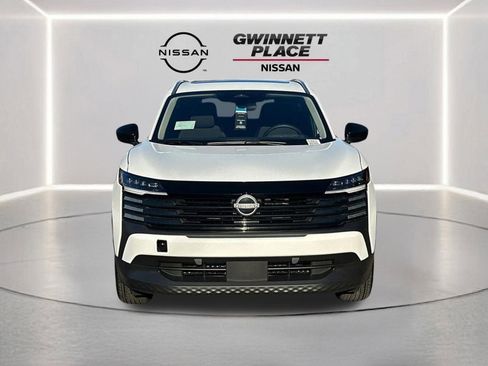 New 2026 Nissan Kicks SV w/ SV Premium Package image 2